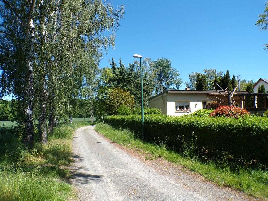 Natur. Ruhe. Bungalow auf Eckgrundstück mit unverbaubarem Ausblick – provisionsfrei!