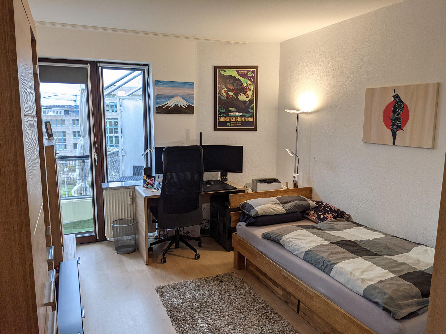 Provisionsfrei: Gepflegte möblierte 1-Zimmerwohnung mit Westbalkon - Uninähe