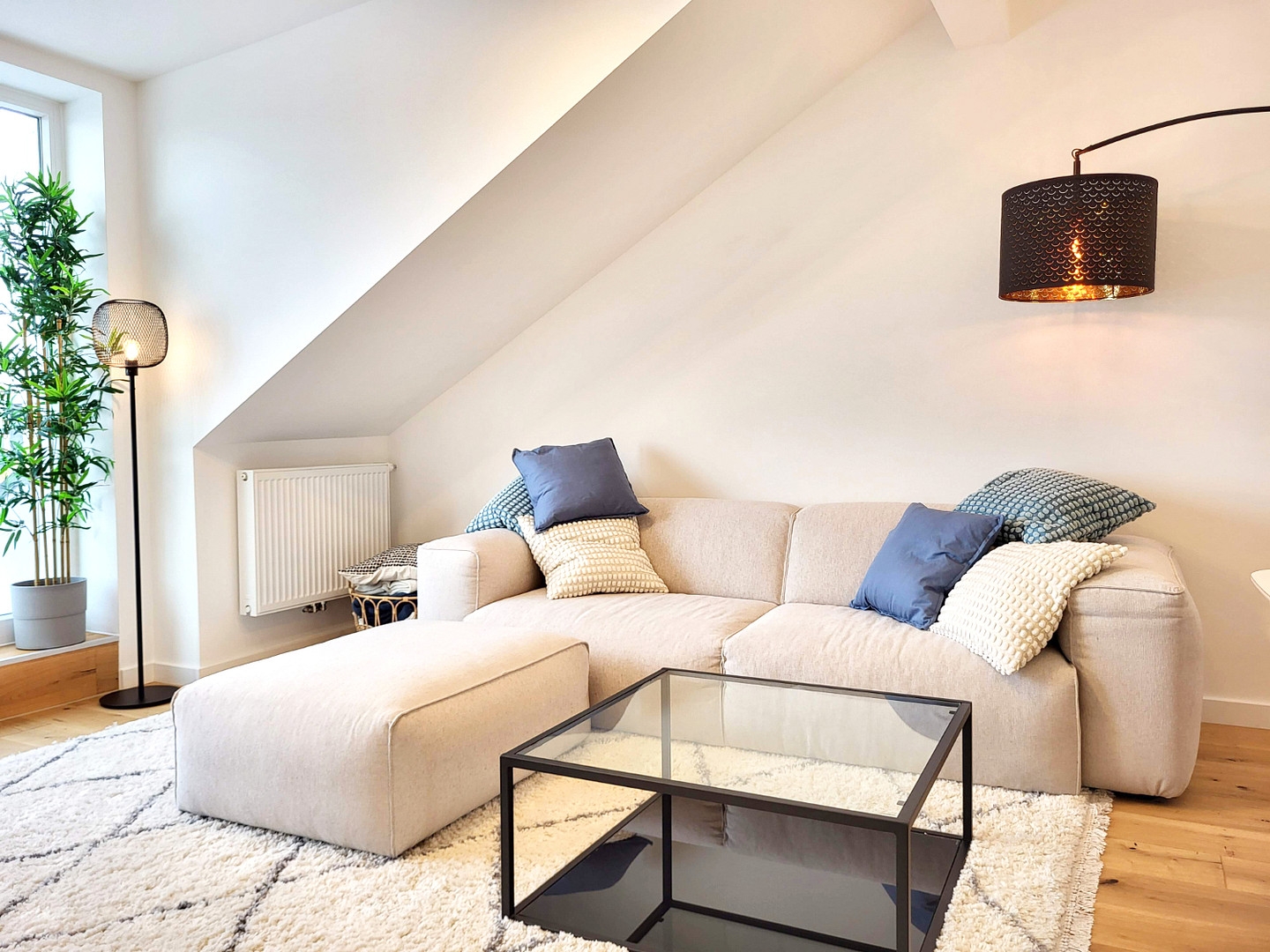 Moderne 2-Zimmer-Wohnung mit Südwest-Balkon in Hamburg-Marienthal