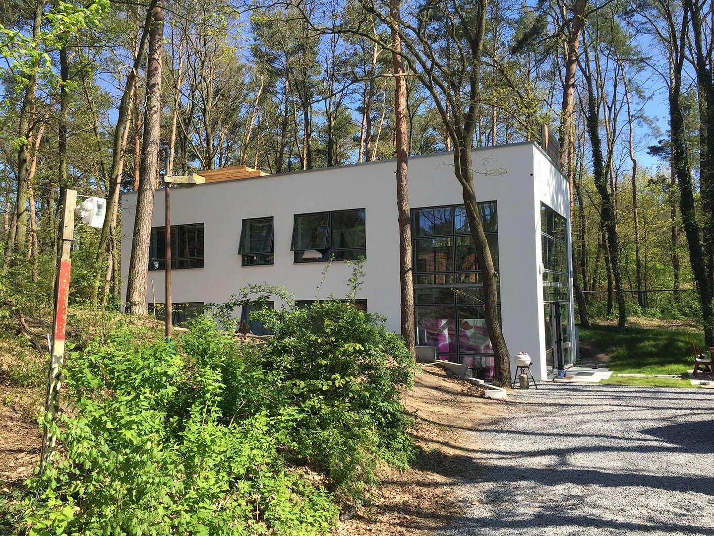 Berlin-Heiligensee Efh im klaren Stil mit Baugenehmigung für 120 qm Anbau