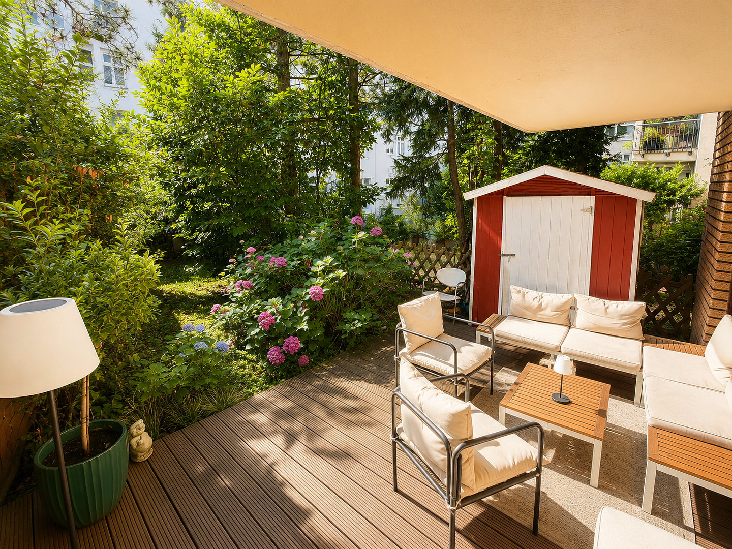 Zentrale & ruhige Wohnung mit Garten mitten in Hamburg