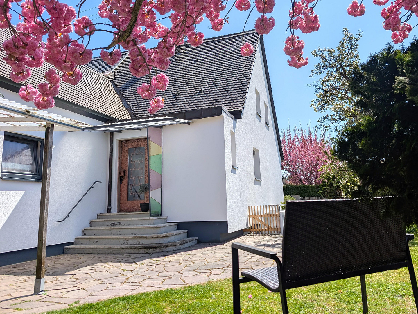 Charmante DHH mit Garten & Baugenehmigung zur Erweiterung (PRIVAT)