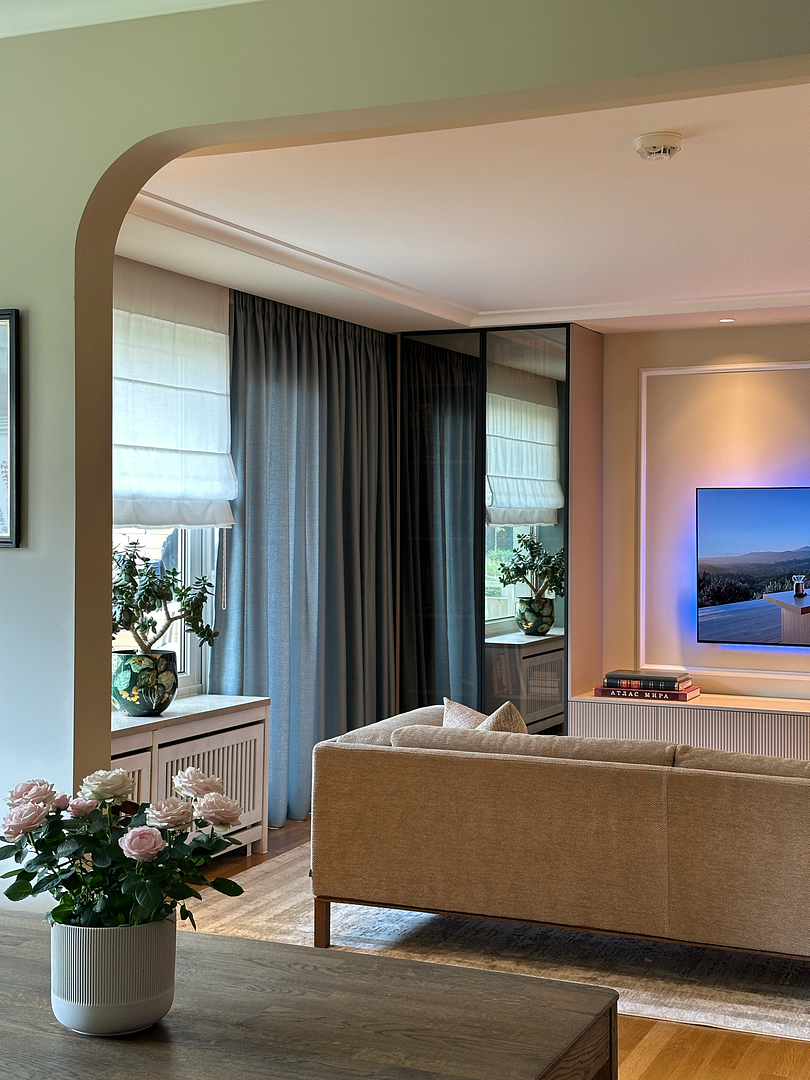 Bezugsfreie 4-Zimmer-Wohnung im Westend – 130 m², zwei Balkone, zwei Bäder und Stellplatz