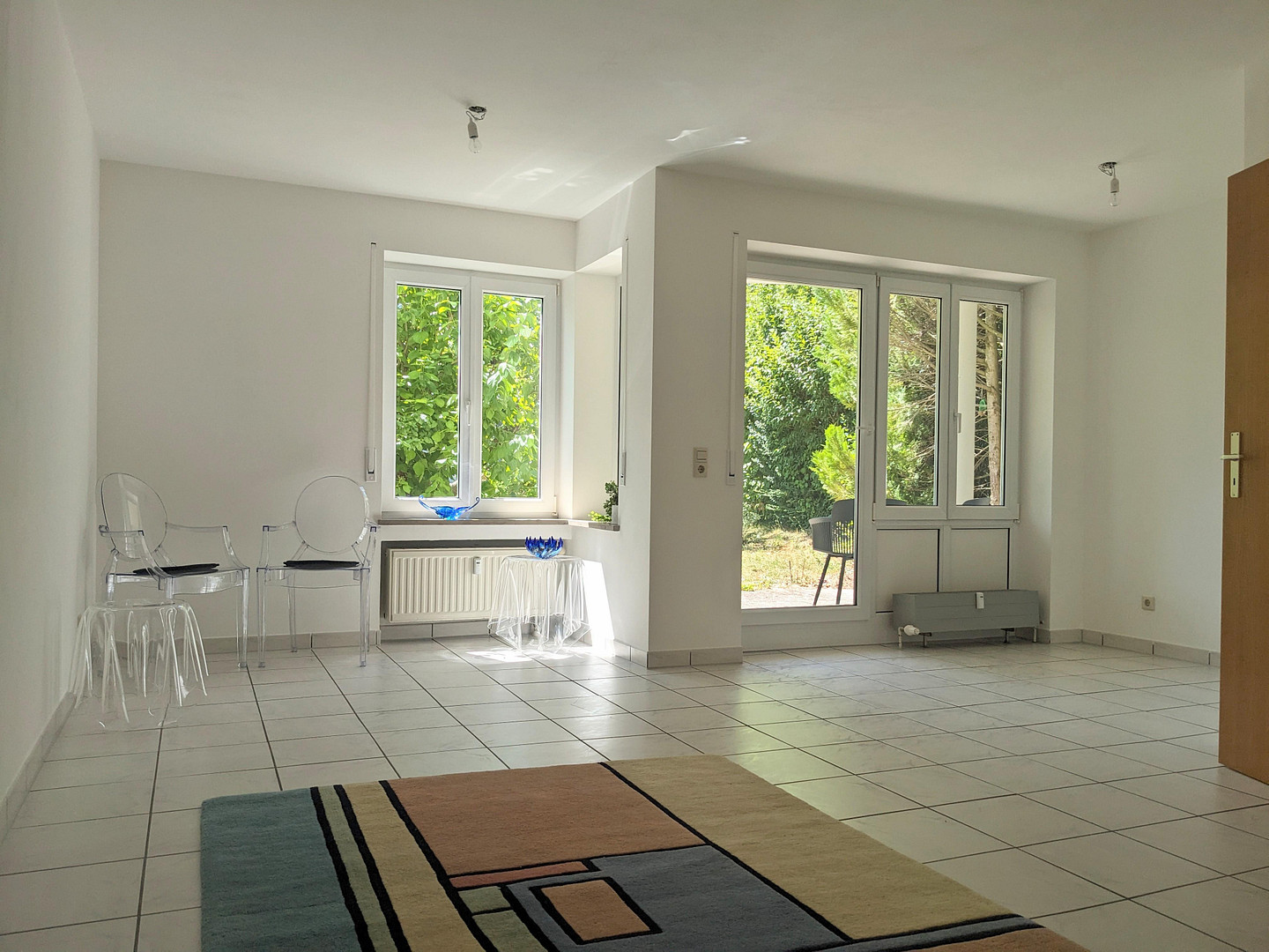 Moderne Wohnung am Eselsberg mit Garten – bezugsfrei & provisionsfrei!