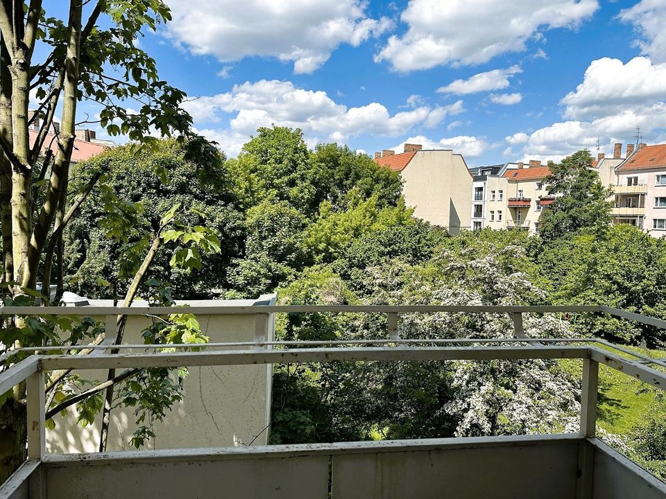 1 ZKB Einbauküche Balkon sofort bezugsfrei ohne Provision
