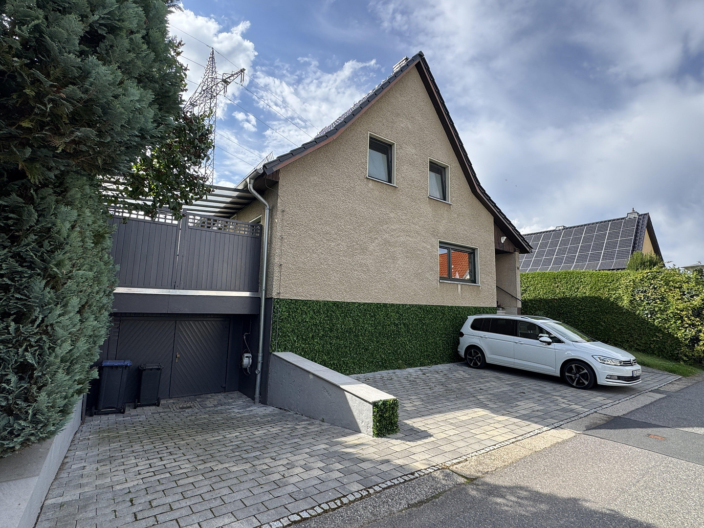 Provisionsfreies EFH mit 5 Zimmern, großem Keller, Kamin, Südterrasse