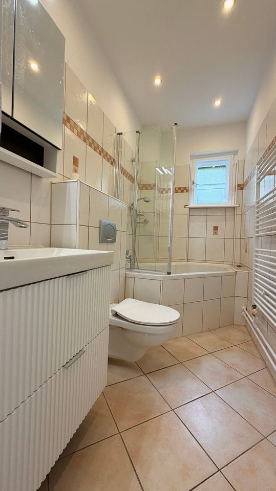 Zehlendorf- sanierte 3Zimmer,provisionsfrei,top Zustand,am Park