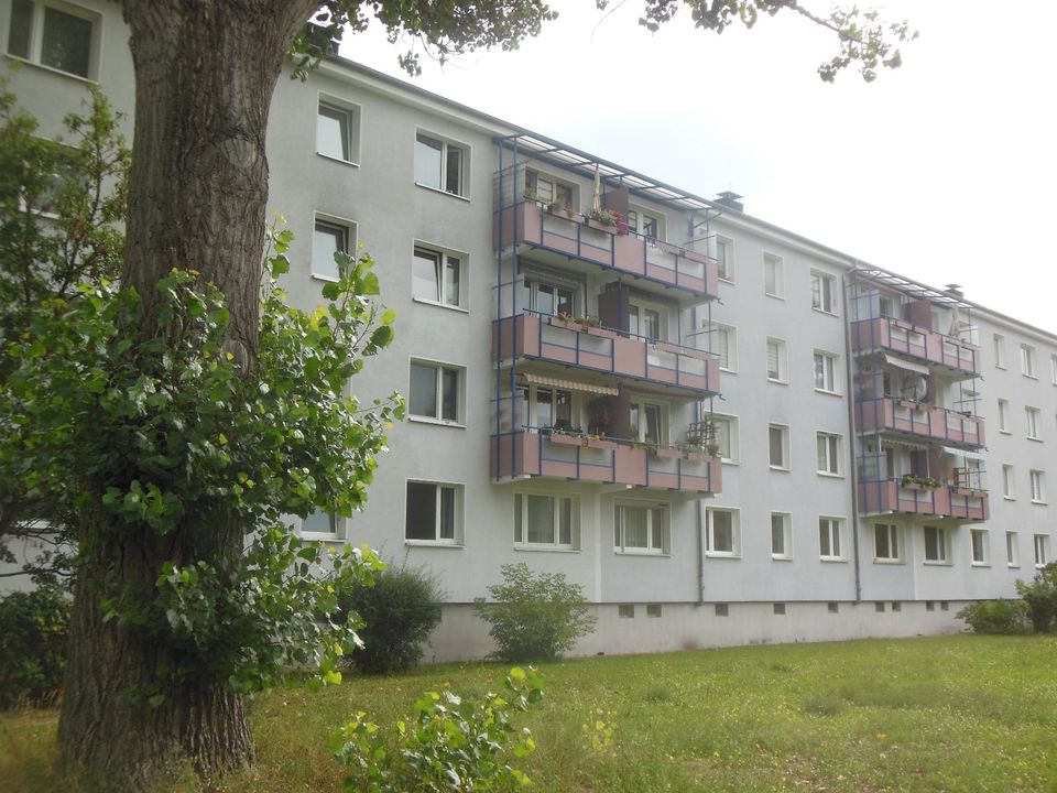Gepflegte 2-Zimmer-Eigentumswohnung mit sonnigem Südwest-Bal