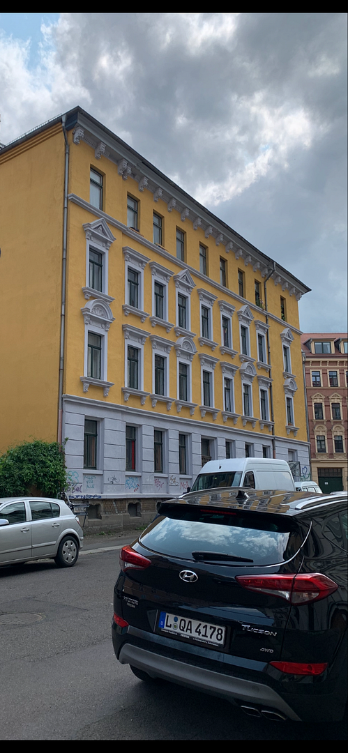 Mehrfamilienhaus in Leipzig Lindenau zu verkaufen. Denkmalschutz Afa, Eckhaus , unsaniert