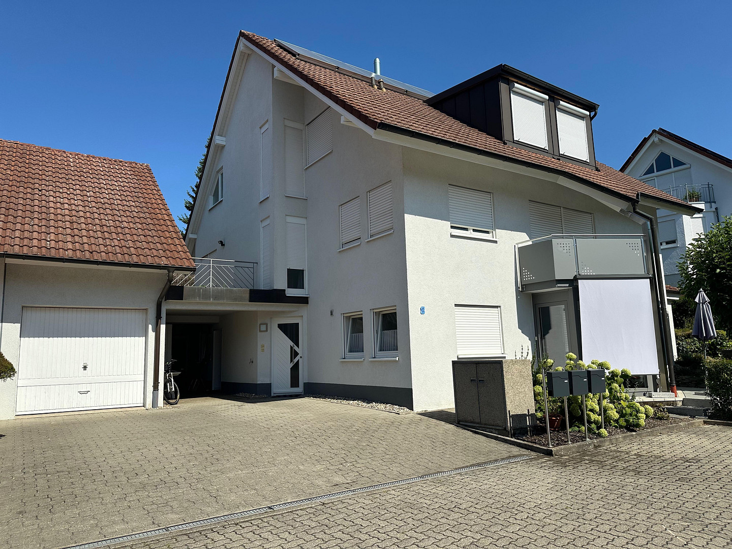 Gepflegtes Zweifamilienhaus in ruhiger Wohnlage in Karlsruhe Palmbach