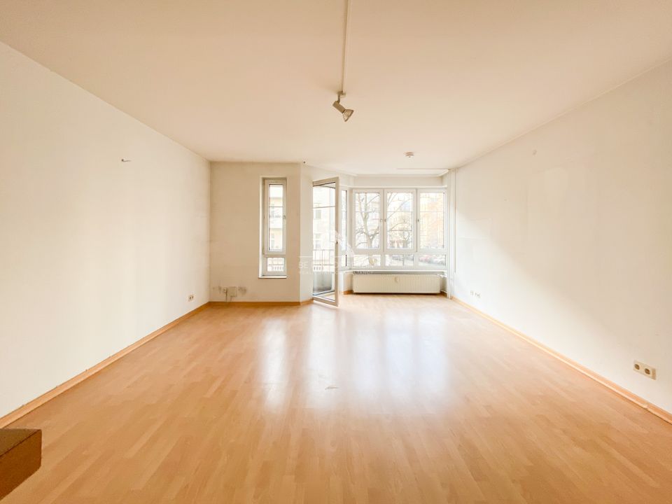 TRAUMHAFTE LAGE NAHE KUDAMM | 2.OG | KLEINER BALKON | AUFZUG | 2 ZIMMERWOHNUNG  | PROVISIONSFREI |