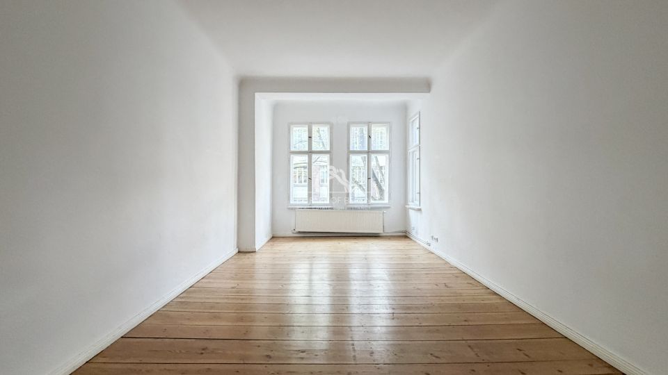 RUHIGE 2-ZIMMERWOHNUNG MIT BALKON IM 1.OG| PROVISIONSFREI