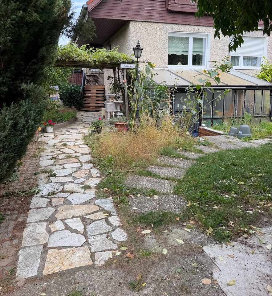 Großzügige 3-Zimmer-Eigentumswohnung mit Terrasse & Garten