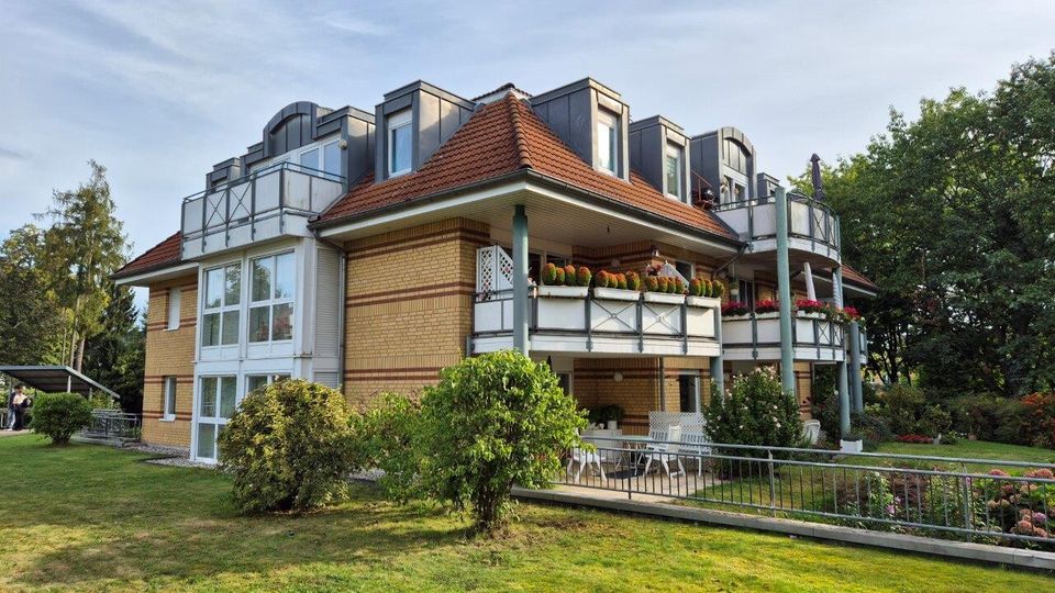 vermietete 3 Zimmer-Dachgeschosswohnung mit ca. 75 m²  inkl. Balkon + Tiefgaragenstellplatz