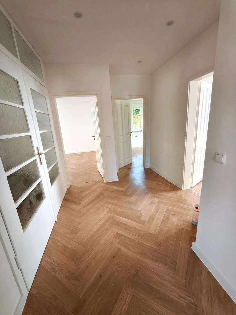 Top-Lage & Erstbezug-Standard: modernisierte 4-Zimmer-Wohnung (4 +1 Zimmer)