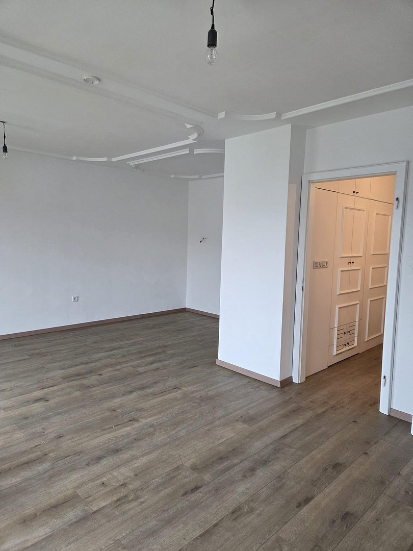 Exklusives renoviertes lichtdurchflutetes Reihenhaus mit besonderer Architektur  - 5 Min. zur A8