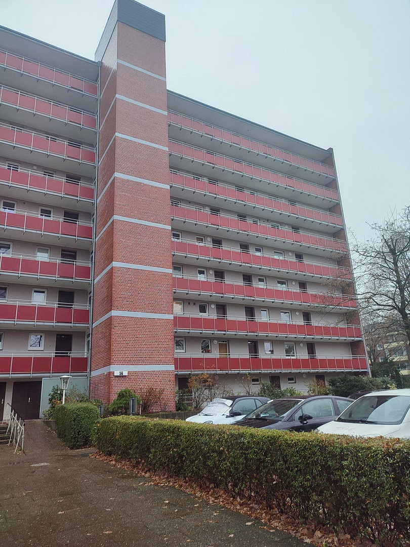 2-Zimmer Wohnung mit Balkon und Außenstellplatz