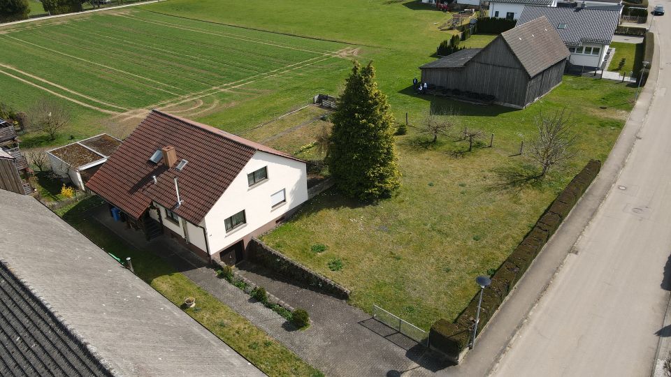 Freistehendes 1-FH mit großzügigem Grundstück in Bernstadt - bei Ulm