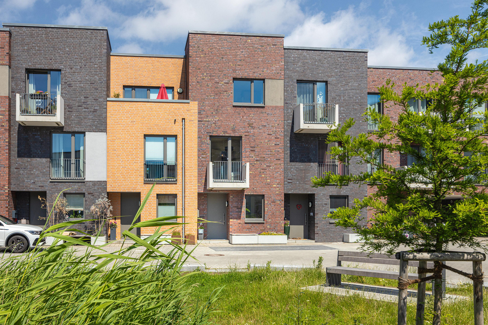 Hochwertiges Townhouse mit Dachterasse und Wasserblick
