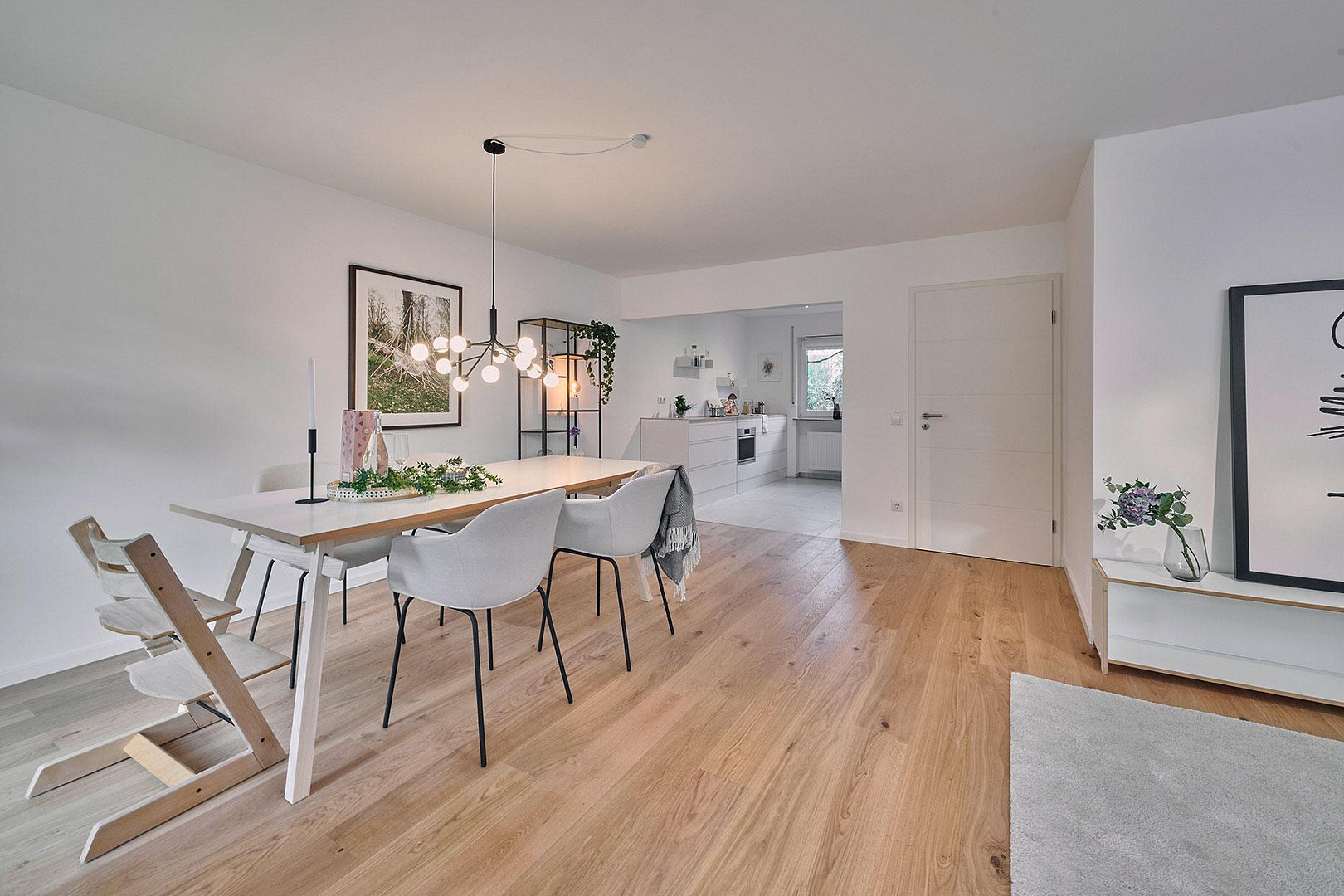 Wunderschönes, modernisiertes Reihenhaus mit 6-Zimmer und viel Platz in Nürnberg Nord