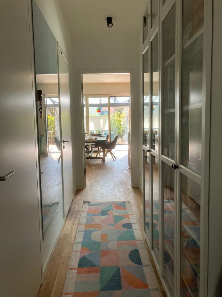 Eine schöne Wohnung mit 200 m² Garten (ohne Maklerprovision)