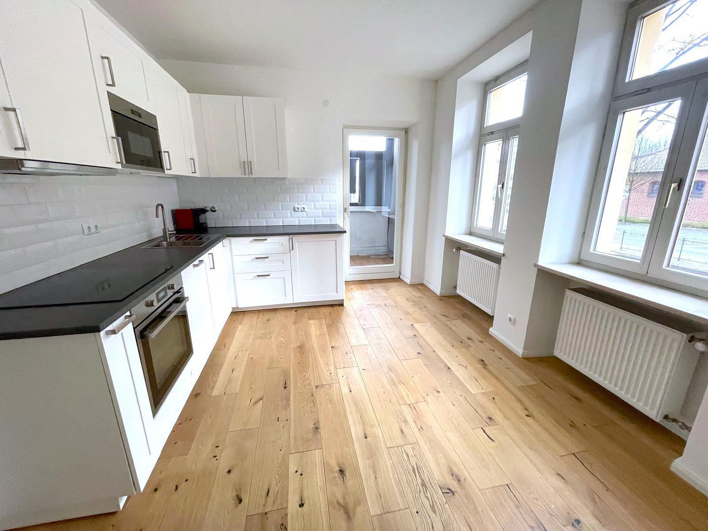 Historischer Altbau mit großem Grundstück – solides Investment, provisionsfrei