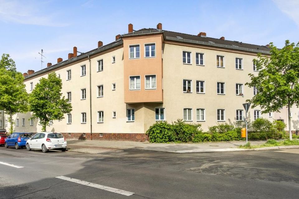 Jetzt kaufen & Nebenkosten sparen! - vermietete 2-Zimmer-Wohnung in Berlin-Tempelhof
