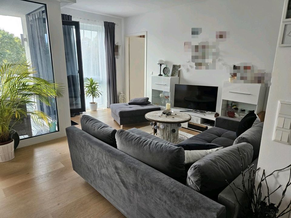 Hochwertige 2 Zimmer Wohnung in Altperlach 2.Stock-oberste Etage!