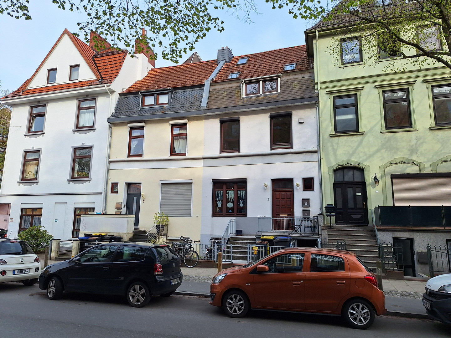 Privatverkauf: 1-2 FH direkt am Klinikum Mitte