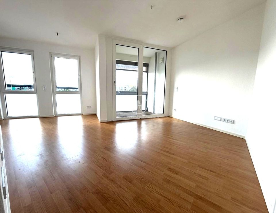 Ideal zum Vermögensaufbau - Sofort Bezugsfrei - Duschbad - Loggia - Einbauküche - Aufzug -