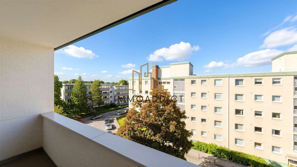 Modernisierte 3-Zimmer-Wohnung mit Balkon - bezugs- und provisionsfrei