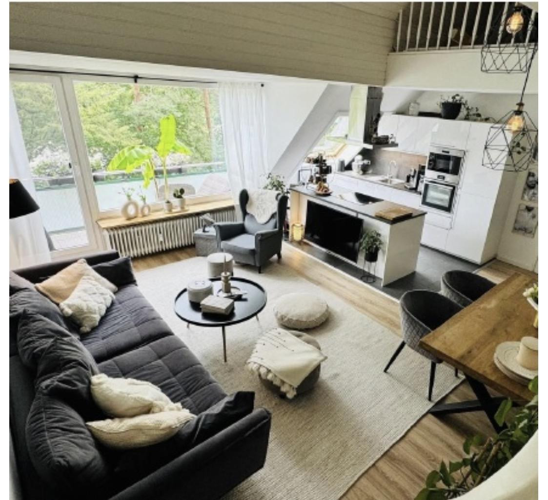 Modern, Hell, Exklusiv Maisonette Wohnung Hummelsbüttel