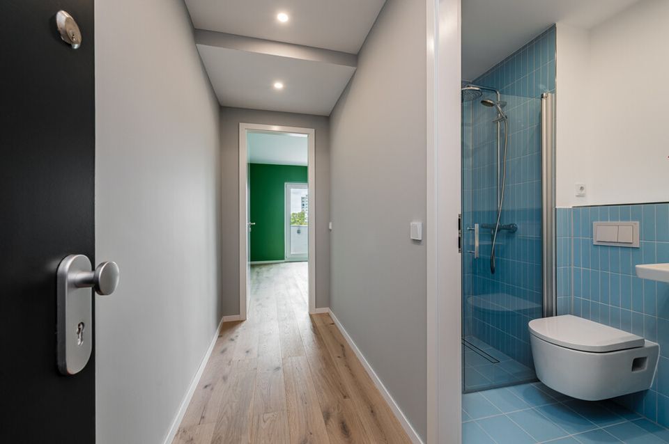 Provisionsfrei: Renoviertes 2-Zimmer-Apartment am Zoo Renovated 2-room apartment at the zoo