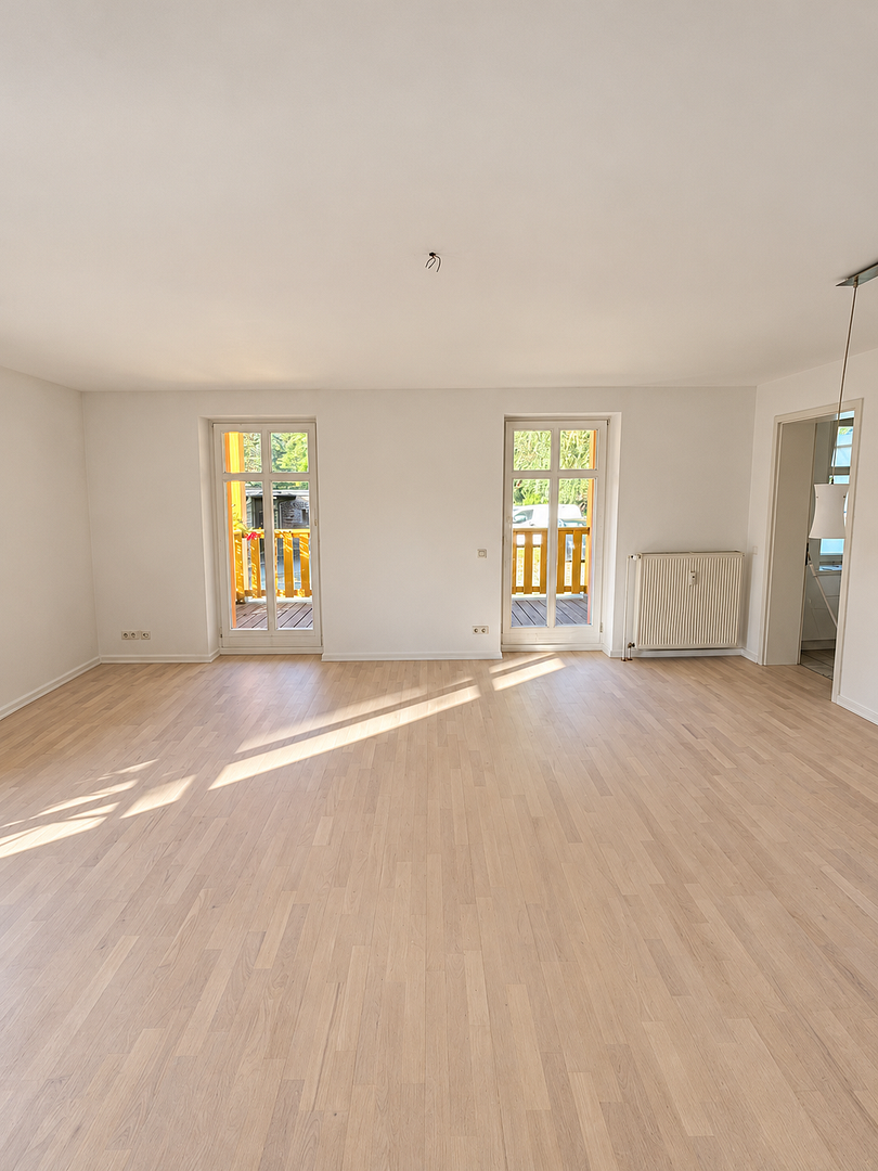 Bezugsfrei und ohne Provision 3-Zimmer-Wohnung Balkon & Gartennutzung – direkt am Park Sanssouci