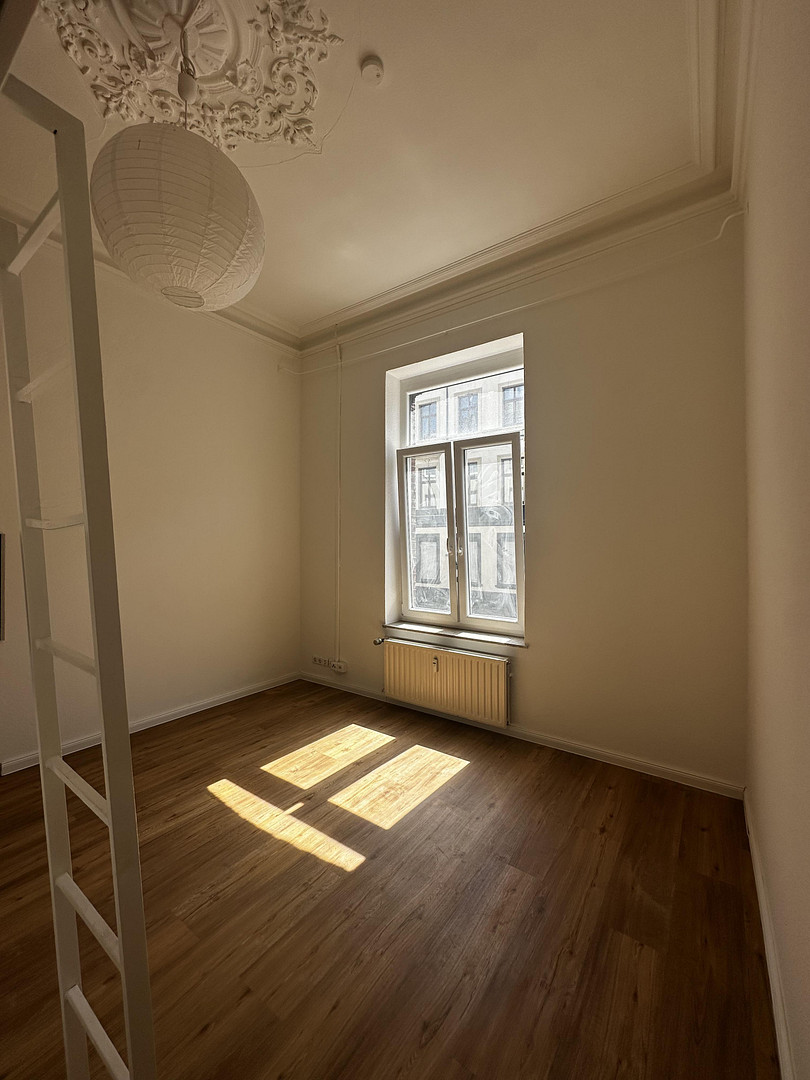 Charmantes Altbau-Loft mit Schlafempore im beliebten Frankenberger Viertel