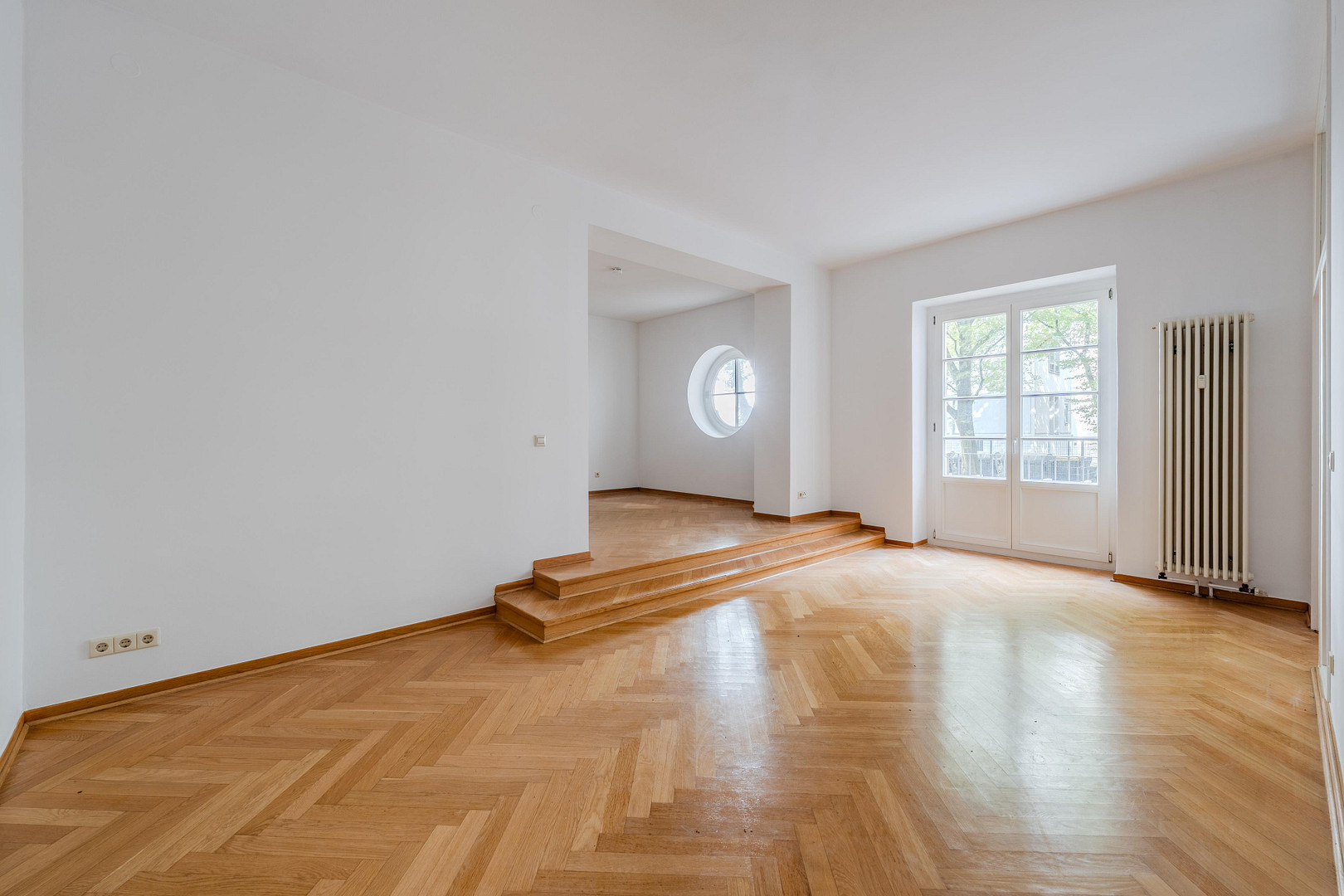 2 Zimmer Wohnung fußläufig zum KuDamm !provisionsfrei!