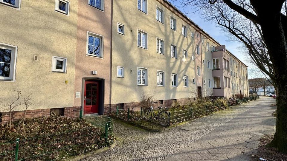Jetzt kaufen & Nebenkosten sparen! - gut vermietete 1-Zimmer-Wohnung in Tempelhof
