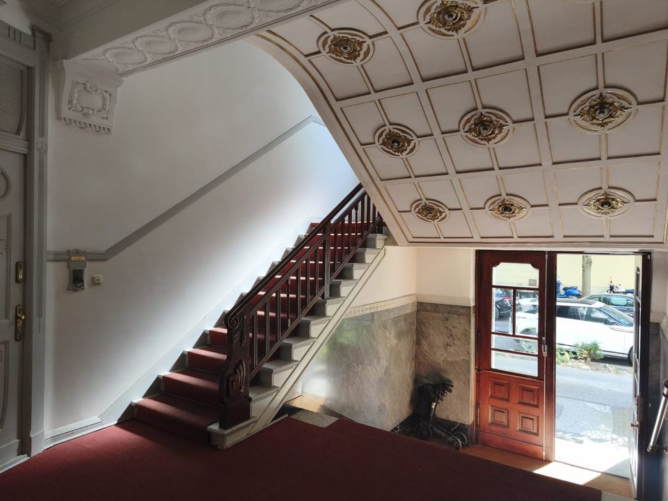 Eigentumswohnung Kudamm Charlottenburg Wilmersdorf Altbau 60m2