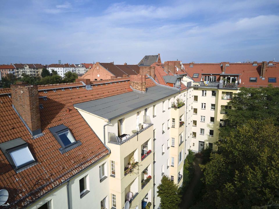 Vermietete Wohnung mit 2,5 Zimmern als Altersvorsorge in Berlin-Neukölln