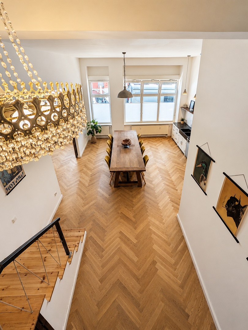 Bezugsfrei: Außergewöhnliches Gründerzeit-Loft mit Galerie und fast 4 m Deckenhöhe - Am Hauptbahnhof