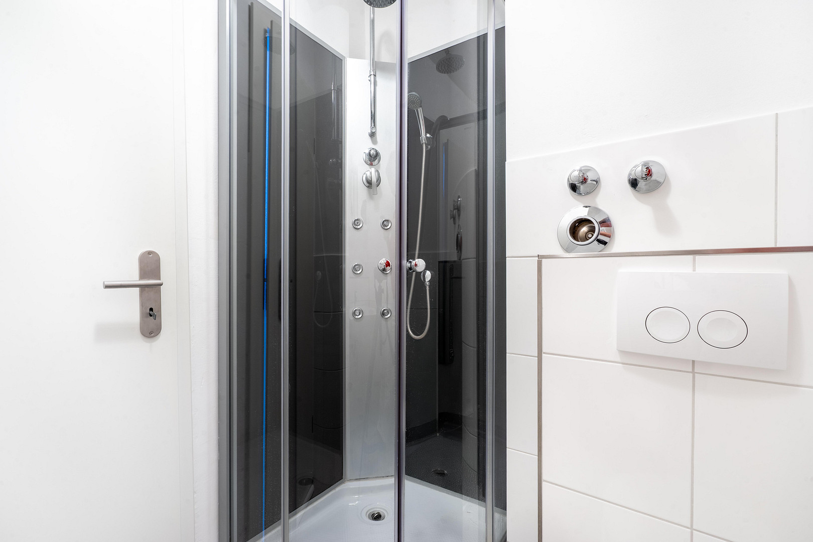 1-Zi.-Apartment Mainz Uni-Nähe + TG-Stellplatz: bezugsfrei, provisionsfrei