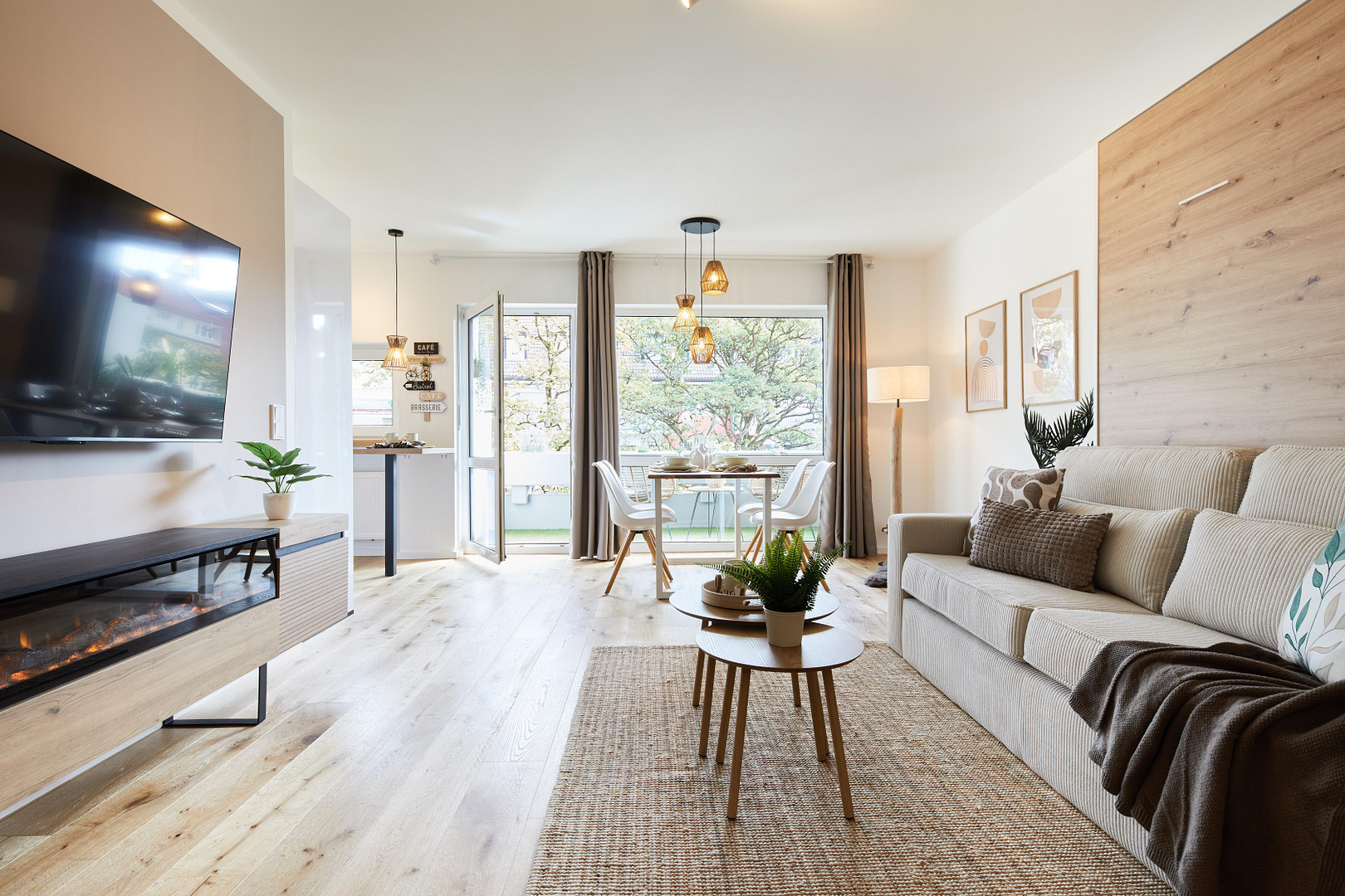 Top renoviertes und vollständig eingerichtetes Apartment in bester Schwabinger Lage - provisionsfrei