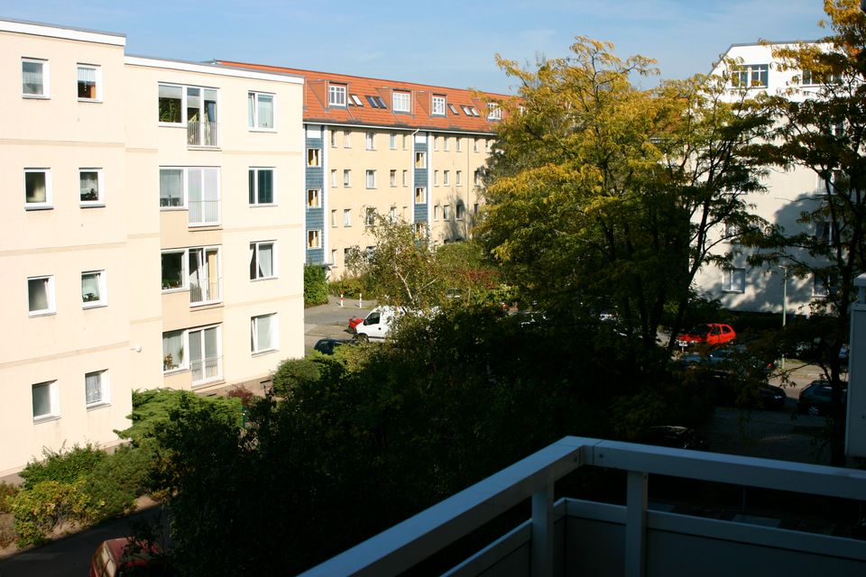 *provisionsfrei* Renditeobjekt Wohnung vermietet in gepflegter Wohnanlage mit guter Ausstattung 1.OG